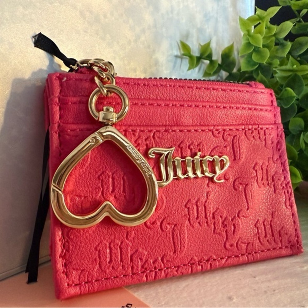 Juicy Couture Pink Zip ID Card Case Heart Keychain NWT